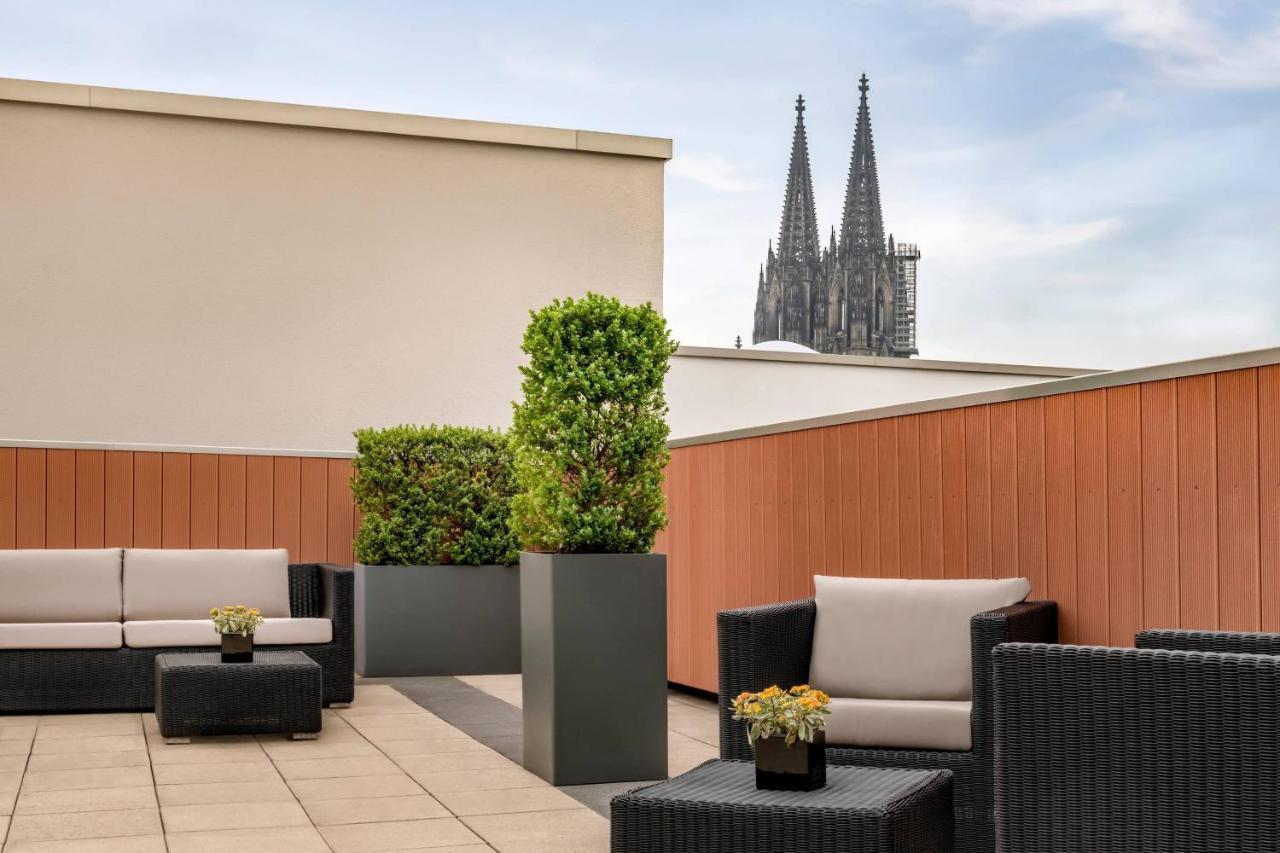 Cologne Marriott Hotel Kültér fotó The Westin Terrace